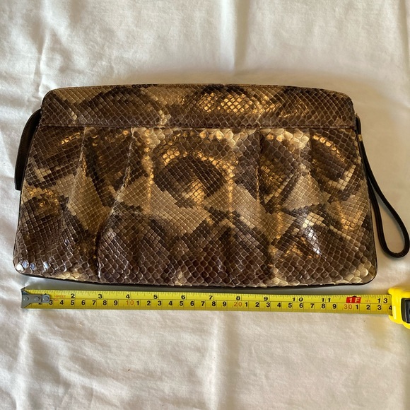 Mr. Jay’s Skin Clutch - Picture 7 of 9